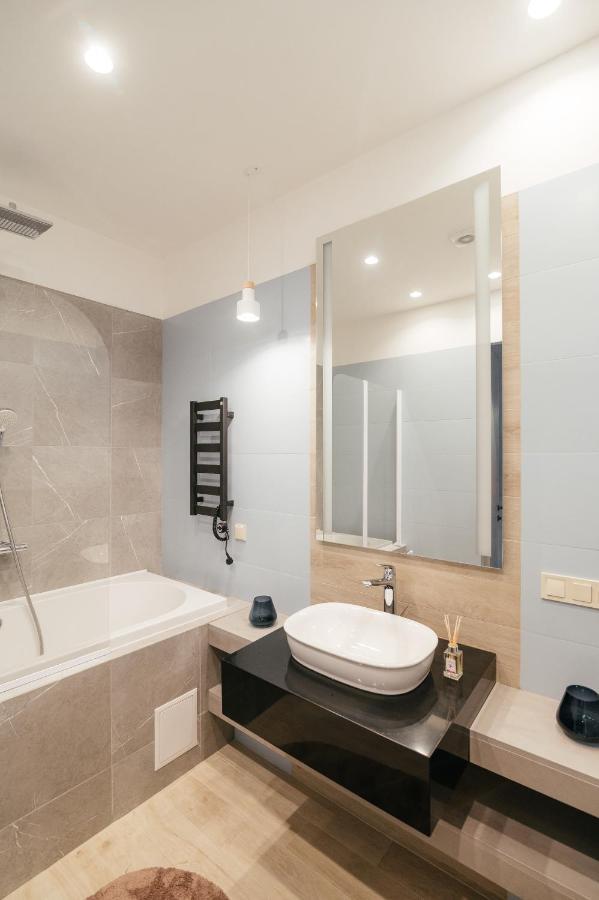 Pearl Premium Apartments 3 Kiev Esterno foto