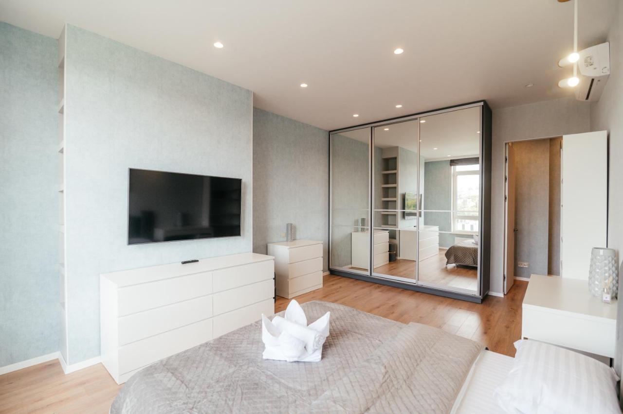 Pearl Premium Apartments 3 Kiev Esterno foto