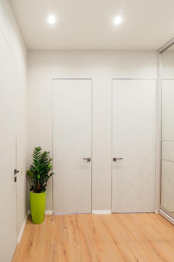 Pearl Premium Apartments 3 Kiev Esterno foto
