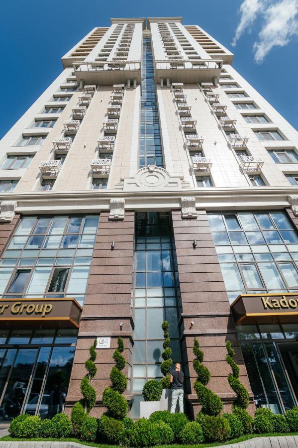 Pearl Premium Apartments 3 Kiev Esterno foto